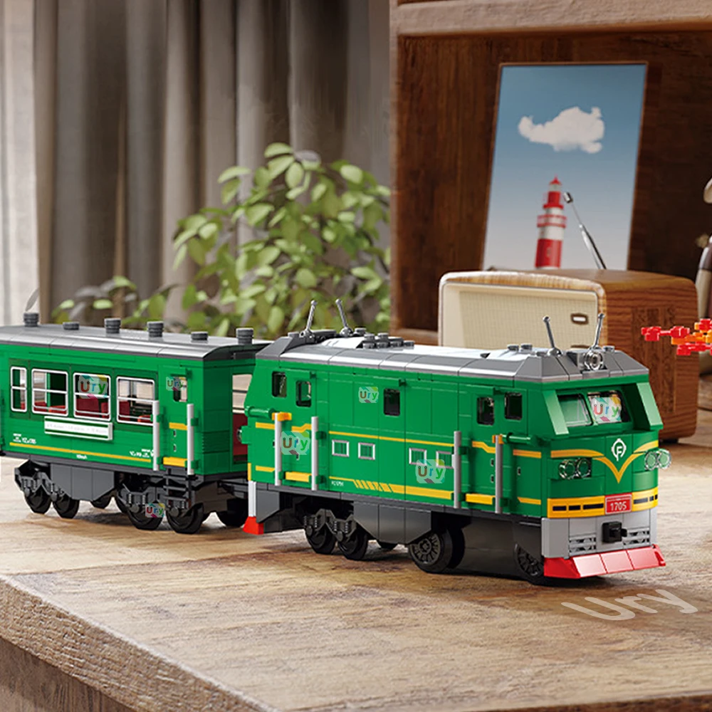 Train à vapeur rétro vert tech - Power Tools Lego avis et prix